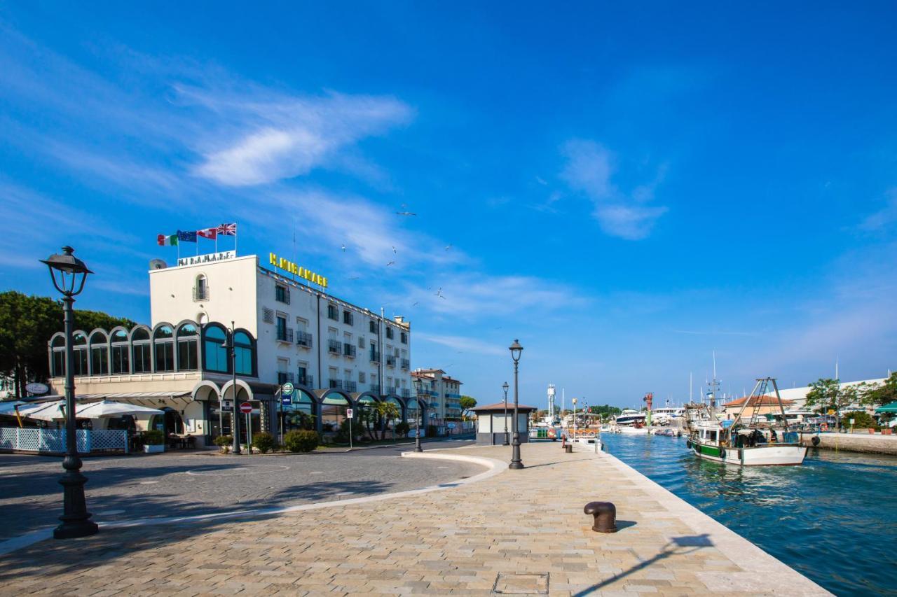 צ'סנטיקו Miramare Hotel Ristorante Convegni מראה חיצוני תמונה