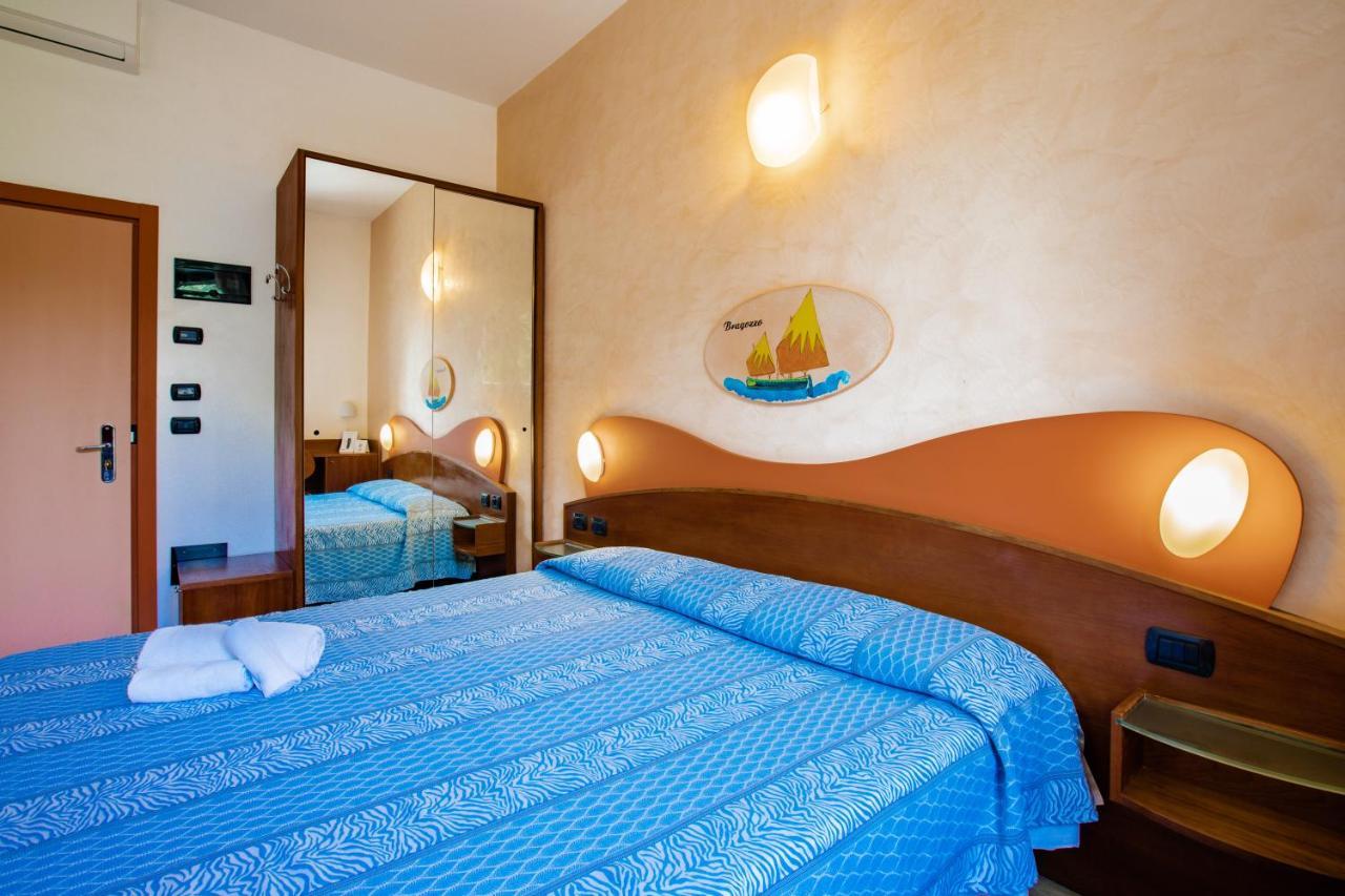 צ'סנטיקו Miramare Hotel Ristorante Convegni מראה חיצוני תמונה