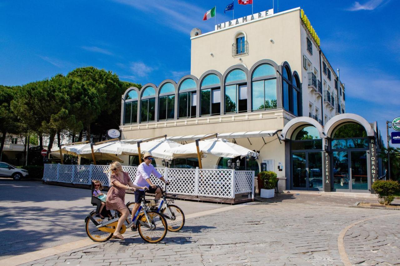 צ'סנטיקו Miramare Hotel Ristorante Convegni מראה חיצוני תמונה
