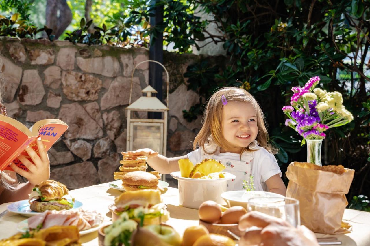 צ'סנטיקו Miramare Hotel Ristorante Convegni מראה חיצוני תמונה